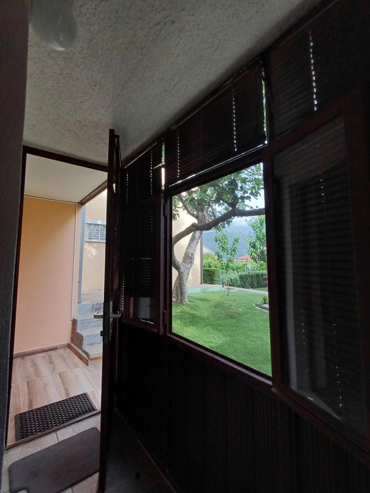Apartments For Friends Trebinje Phòng bức ảnh