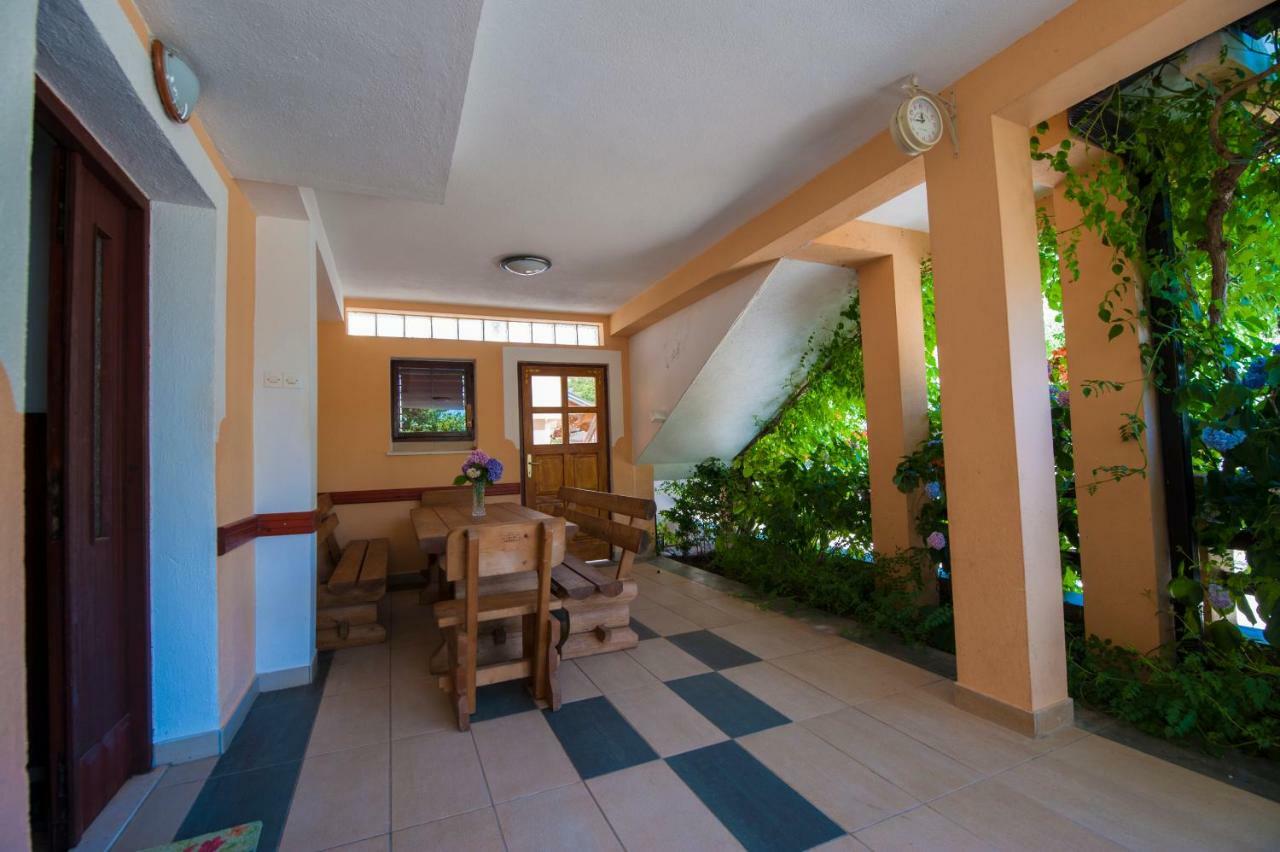 Apartments For Friends Trebinje Ngoại thất bức ảnh